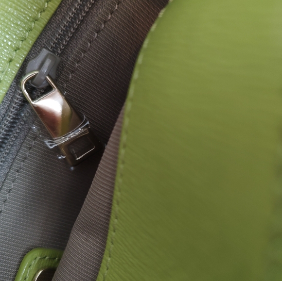 FURLA 🎉HP🎉 2-way satchel crossbody bag EUC - Picture 8 of 15